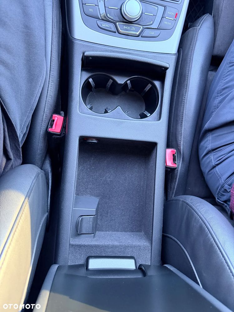 Audi A6 Avant 2.0 TDI - 23