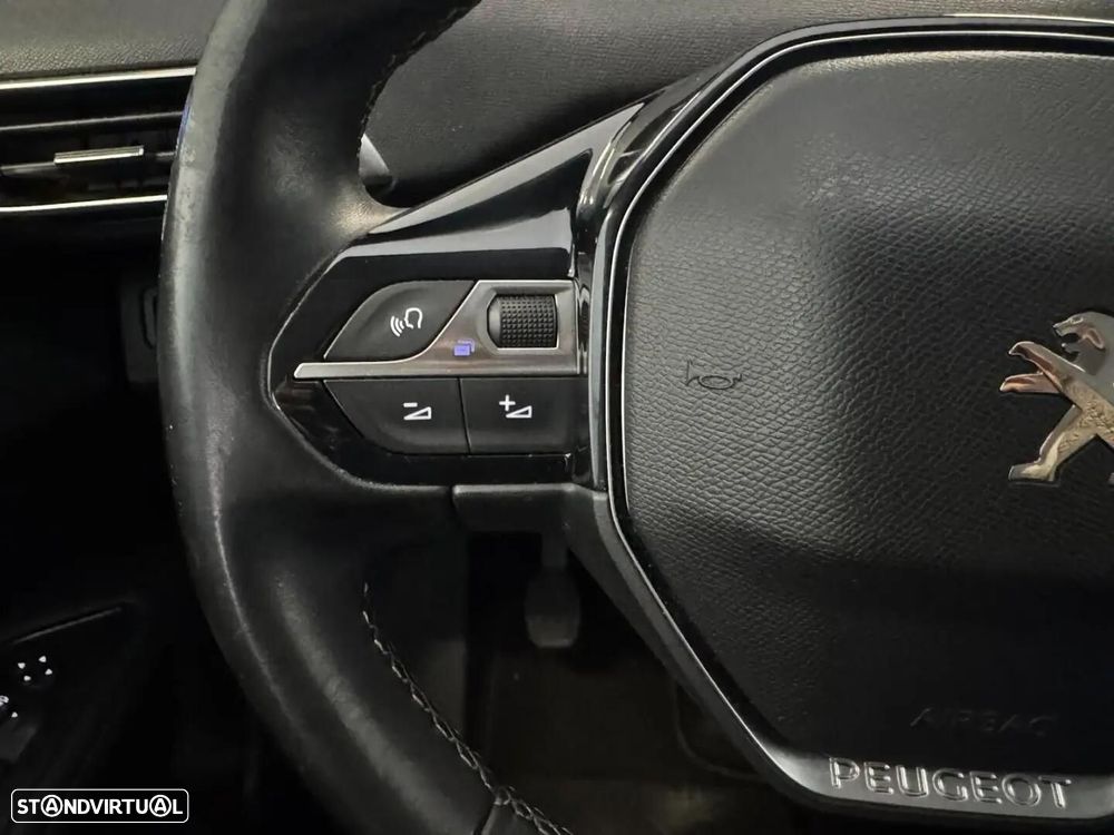 Peugeot 3008 — fotografia 18