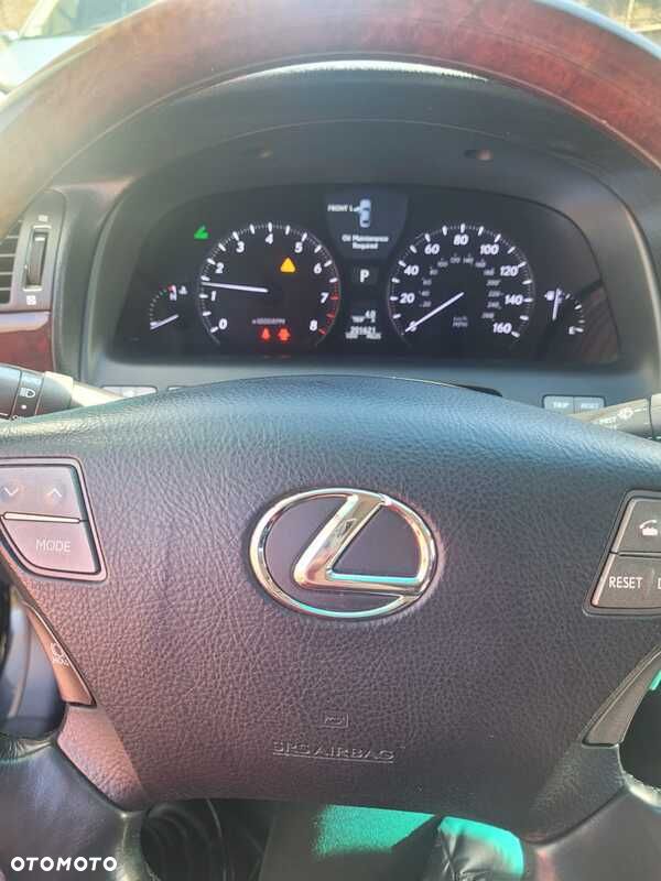 Lexus LS 460 Ambience Line + Impression Line - 8