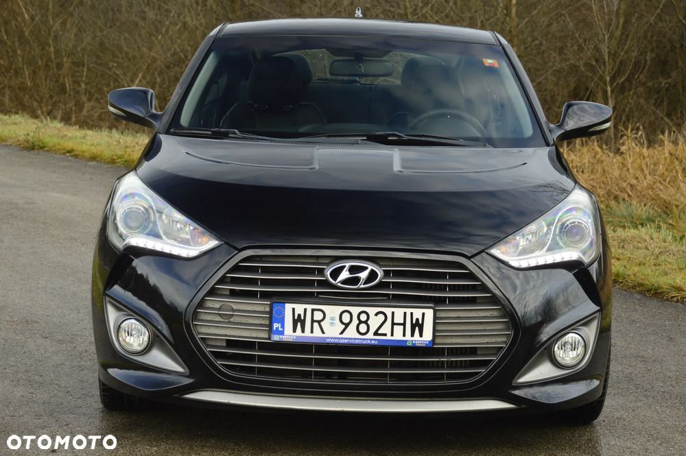 Hyundai Veloster - 13