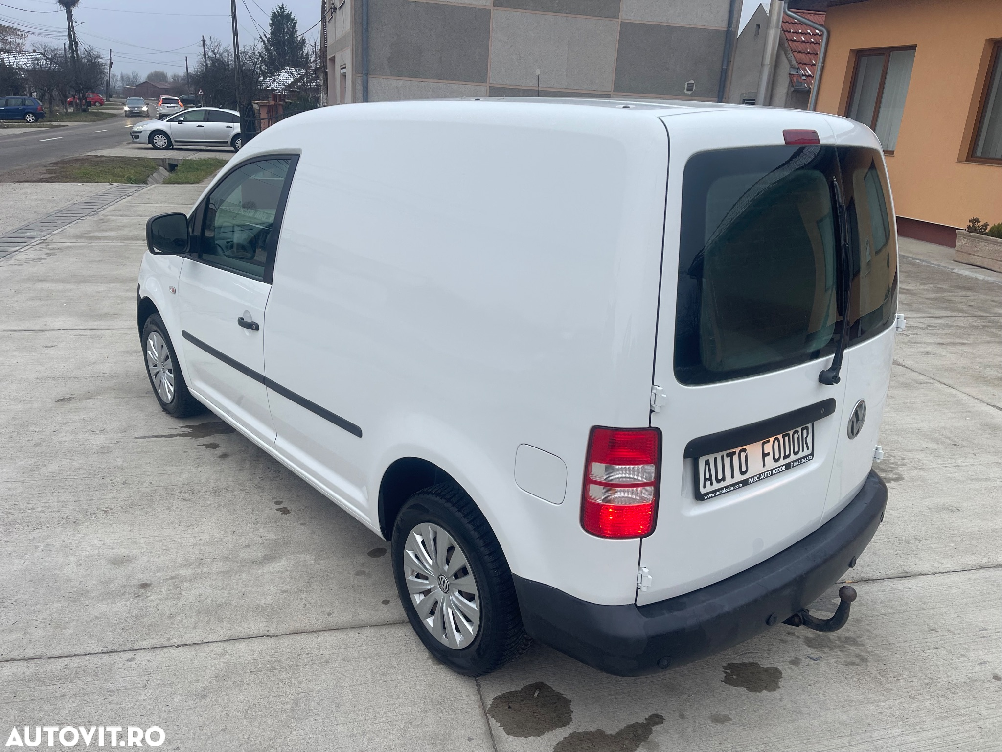 Volkswagen Caddy 1.6 TDI - 32