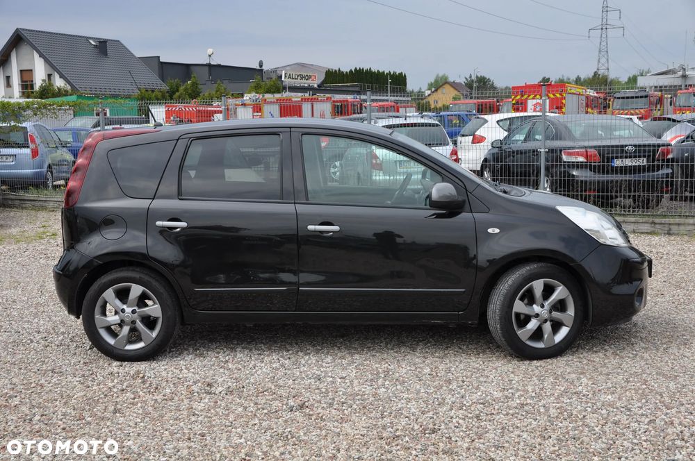 Nissan Note 1.6 Tekna - 3