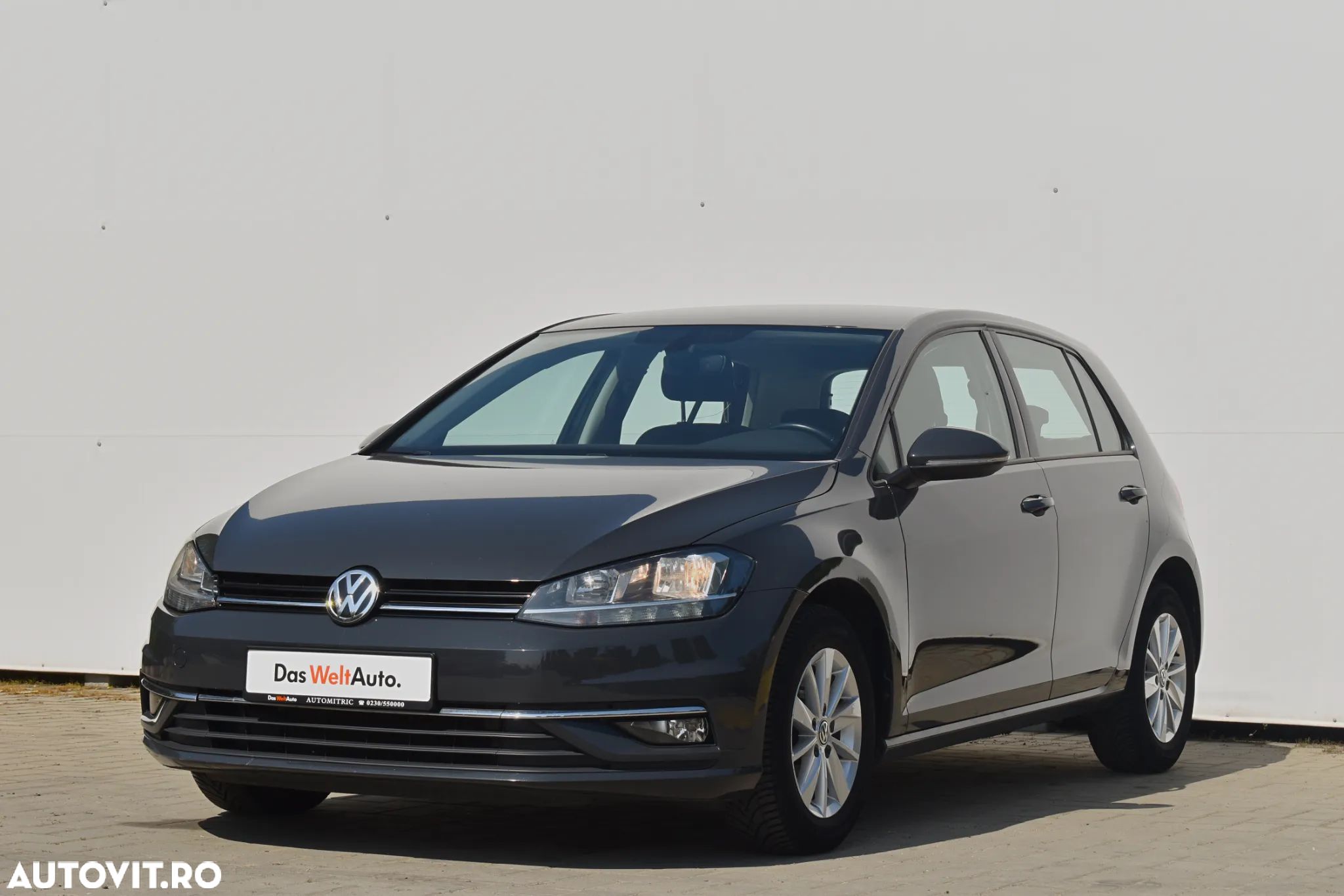 Volkswagen Golf 1.6 TDI Comfortline - 1