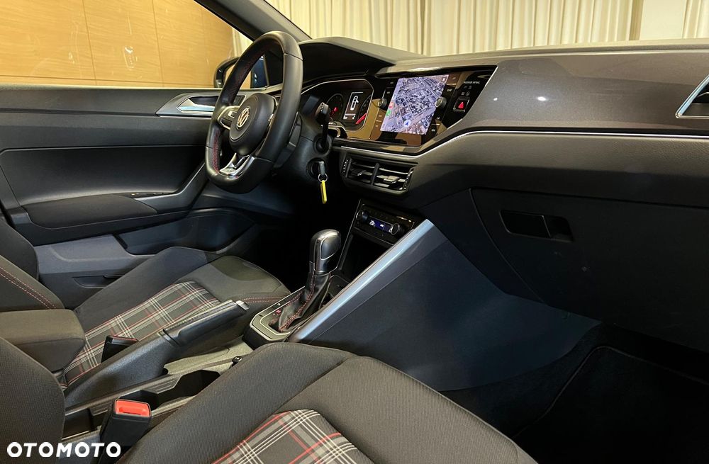 Volkswagen Polo - 19