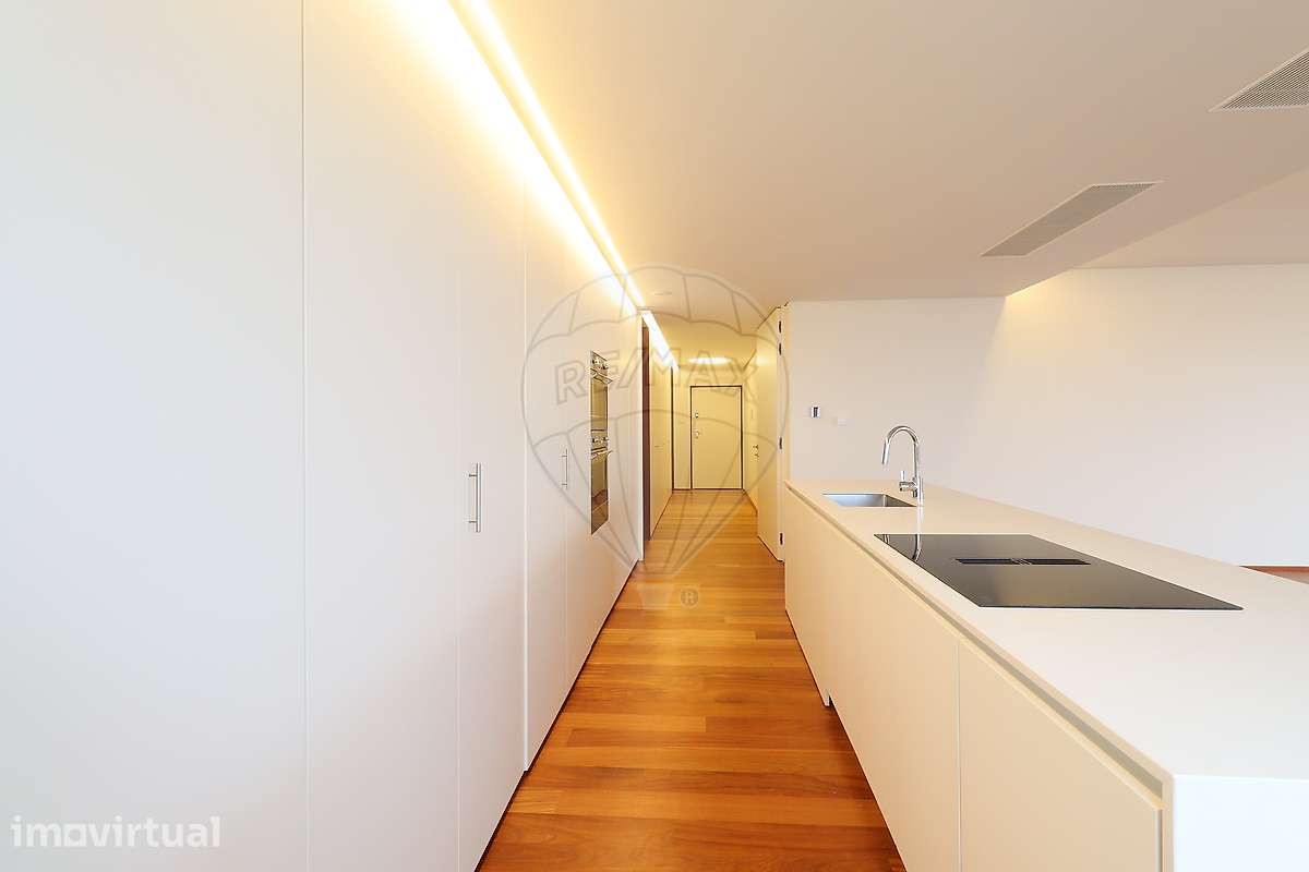 Apartamento T4 para venda - Grande imagem: 3/28