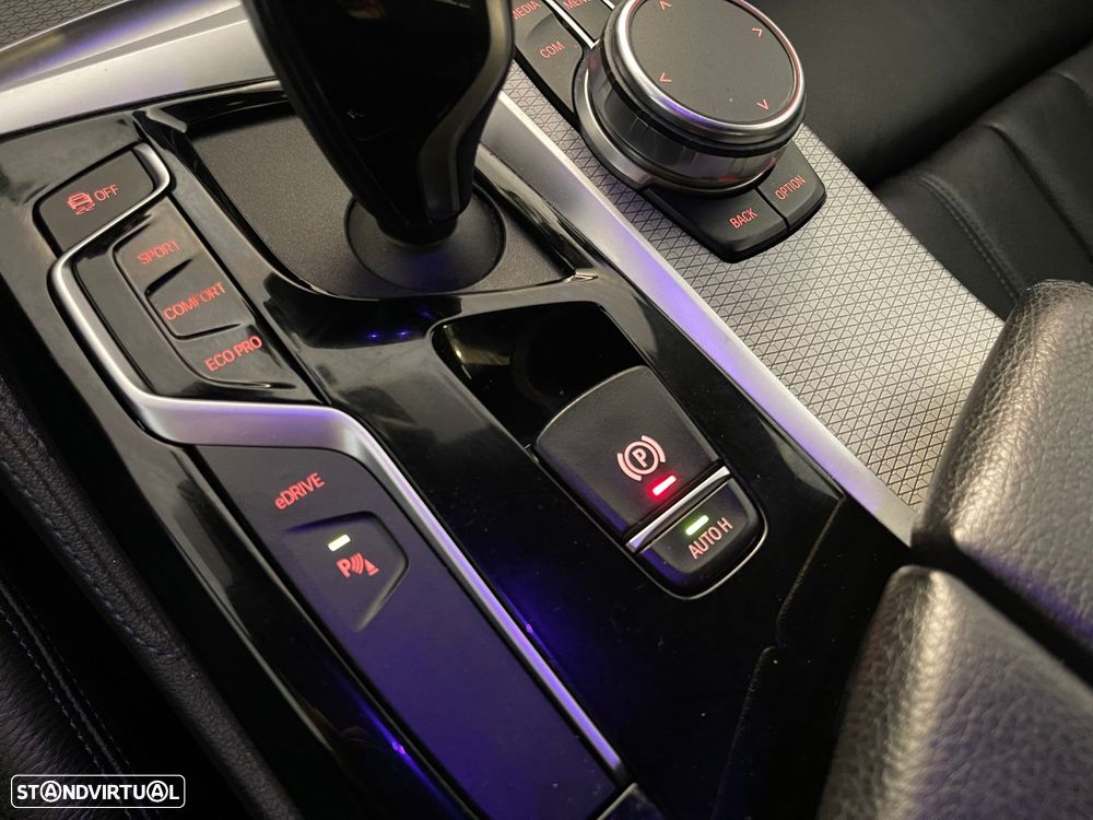 BMW 530 e iPerformance Pack M - 36