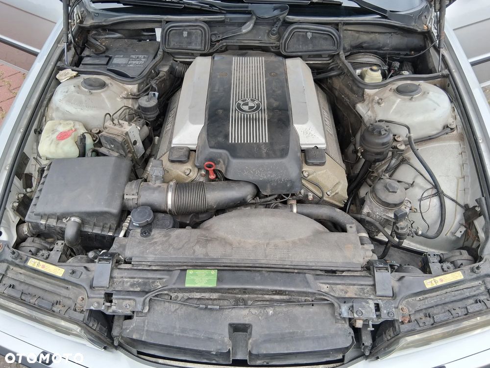 BMW Seria 7 - 22