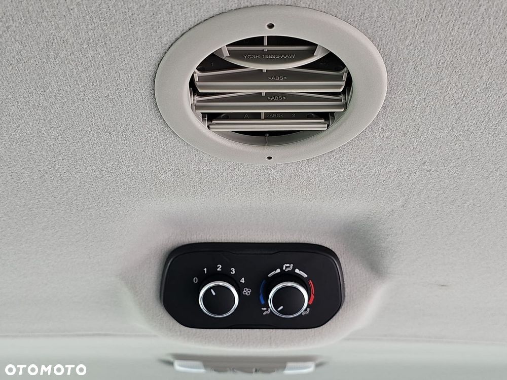 Ford transit-custom - 24