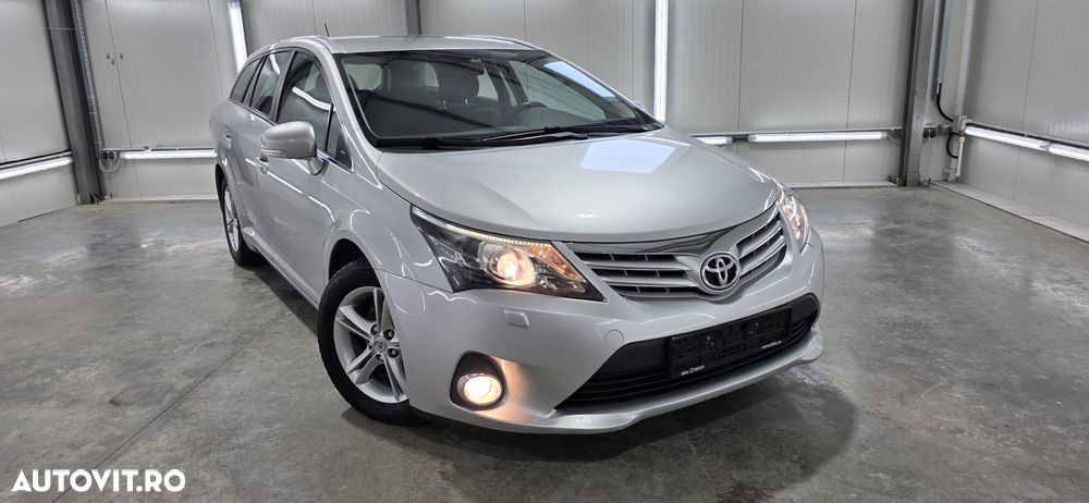 Toyota Avensis 2.0 D-4D - 3