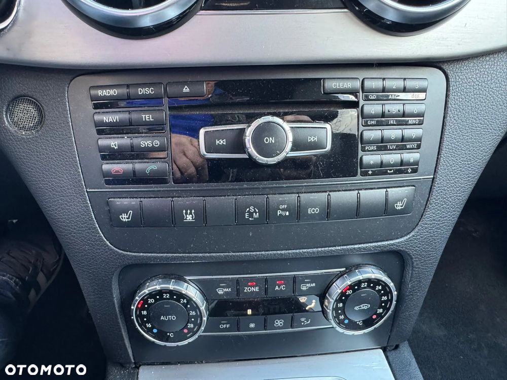 Mercedes-Benz GLK 220 CDI DPF 4Matic BlueEFFICIENCY 7G-TRONIC - 25