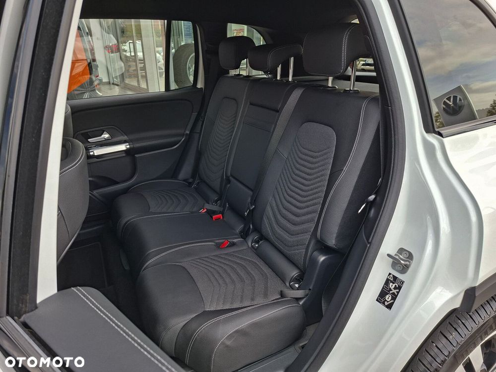 Mercedes-Benz GLB 200 mHEV Progressive 7G-DCT - 14