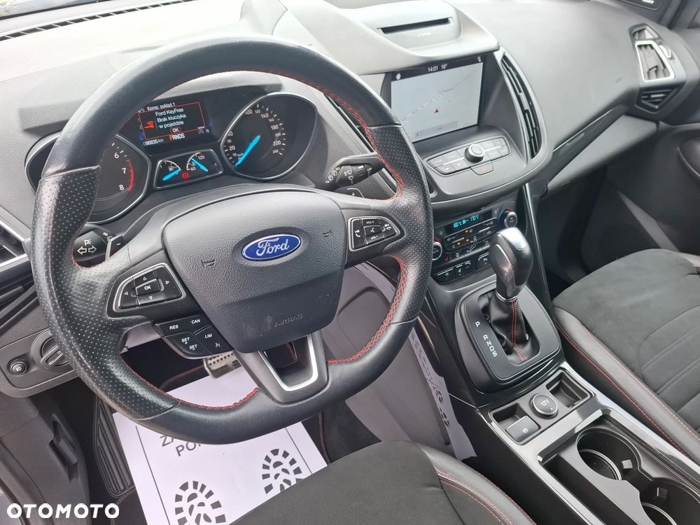 Ford Kuga 1.5 EcoBoost 2x4 ST-Line - 21