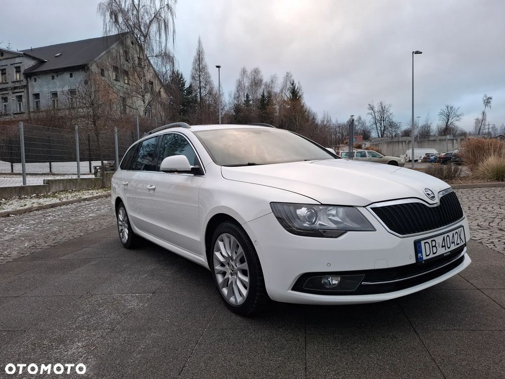 Skoda Superb 2.0 TDI Green tec Elegance - 3