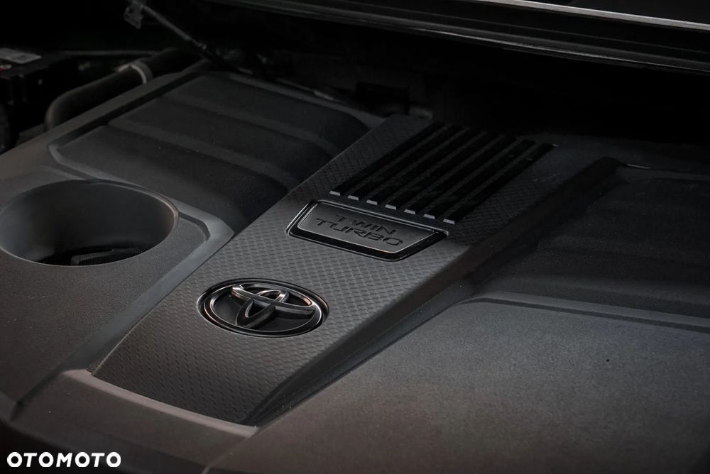 Toyota Tundra - 26