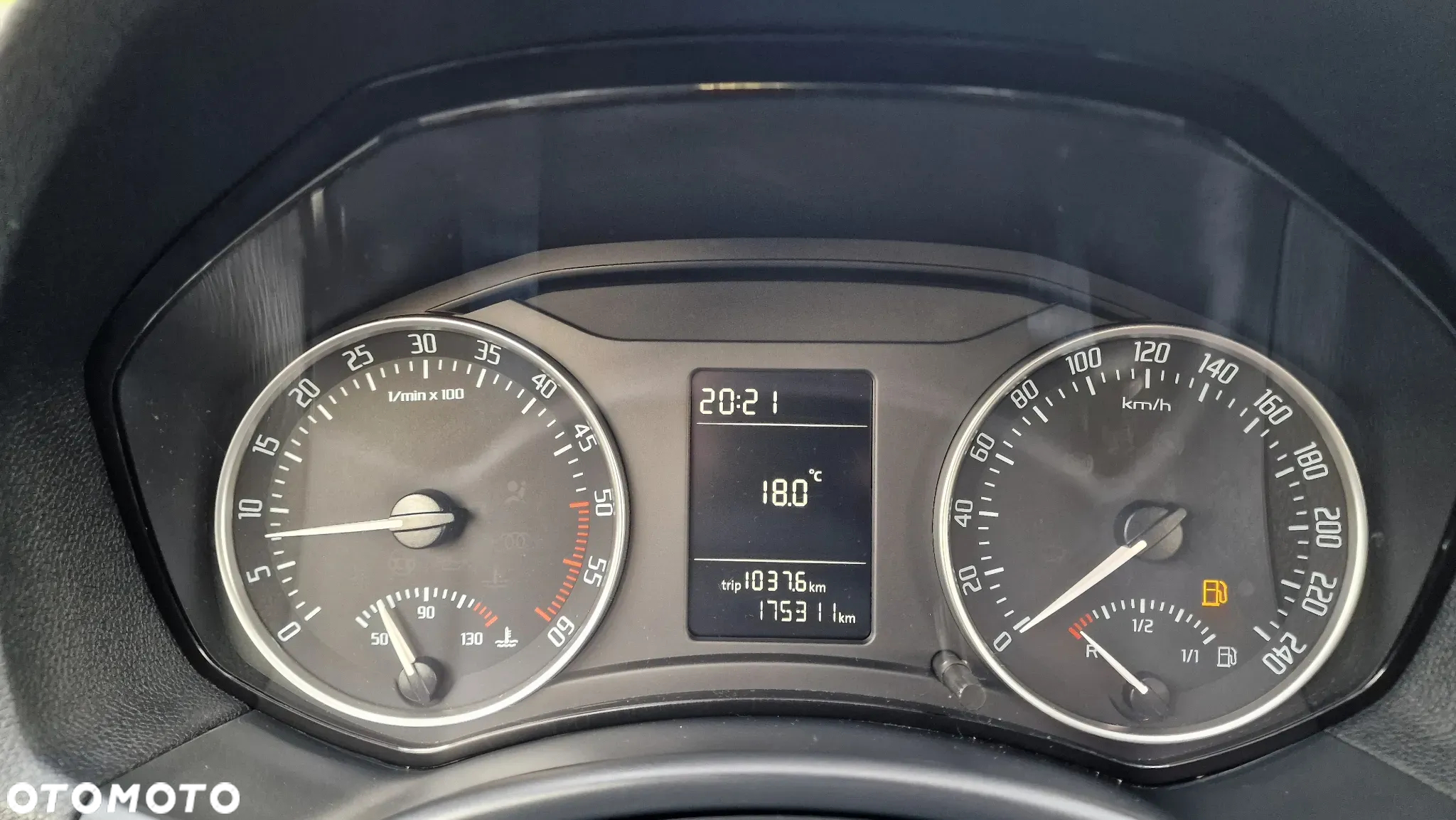 Skoda Octavia 1.6 TDI Classic - 8