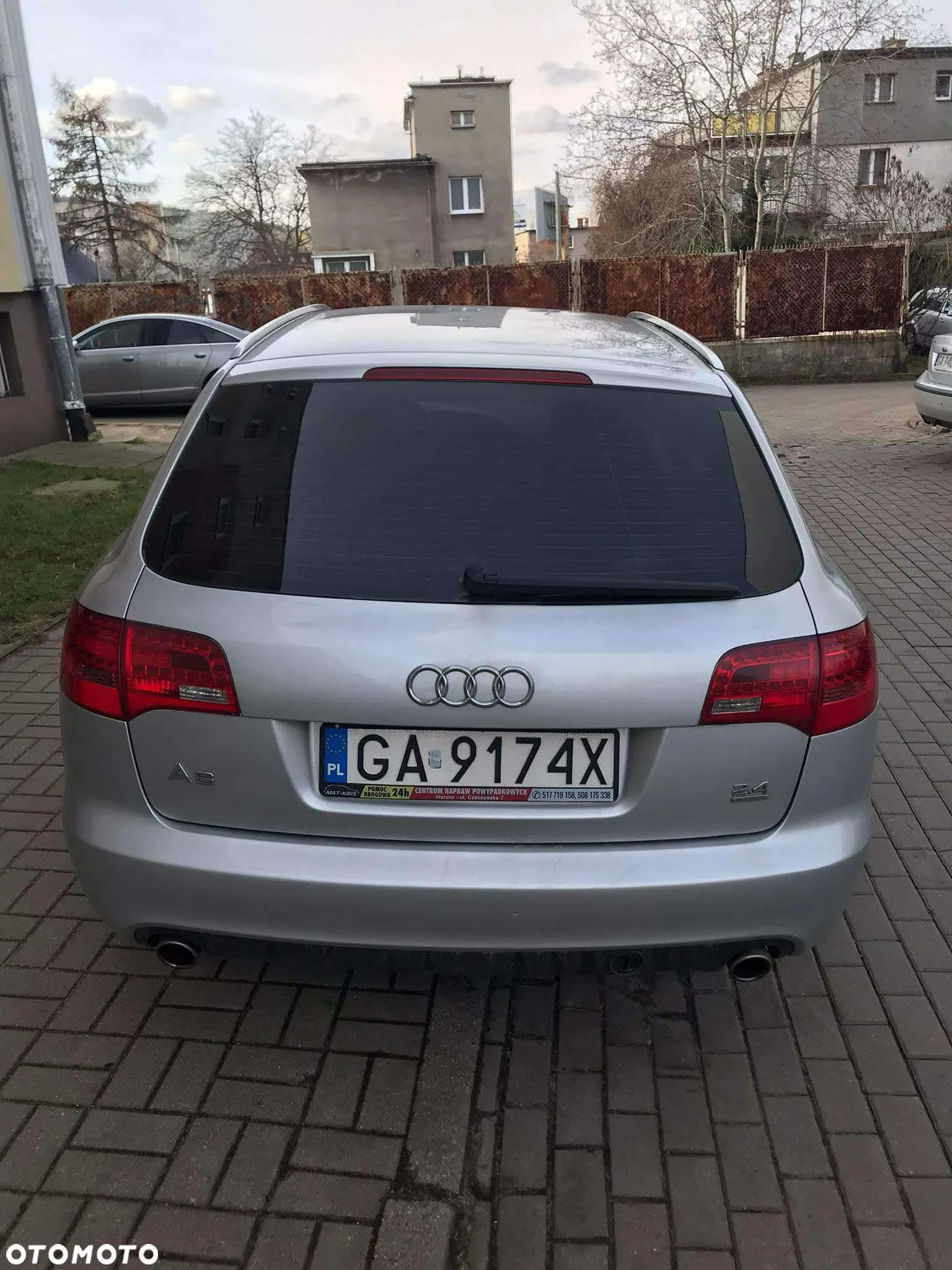 Audi A6 2.4 Quattro - 2
