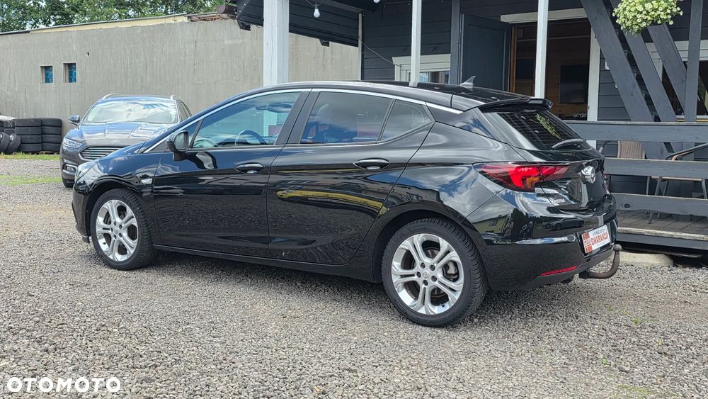 Opel Astra 1.0 T Essentia S&S - 4