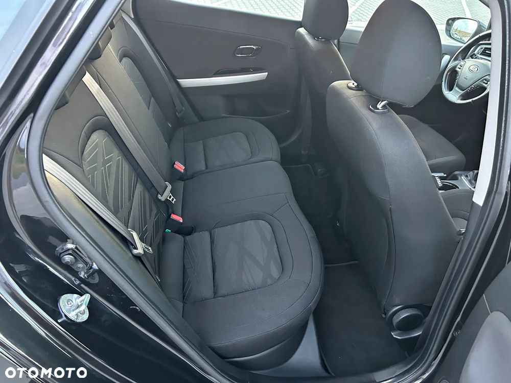 Kia Ceed 1.4 L Business Line - 16