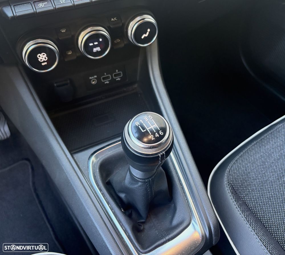 Renault Captur 1.0 TCe Intens Bi-Fuel - 22