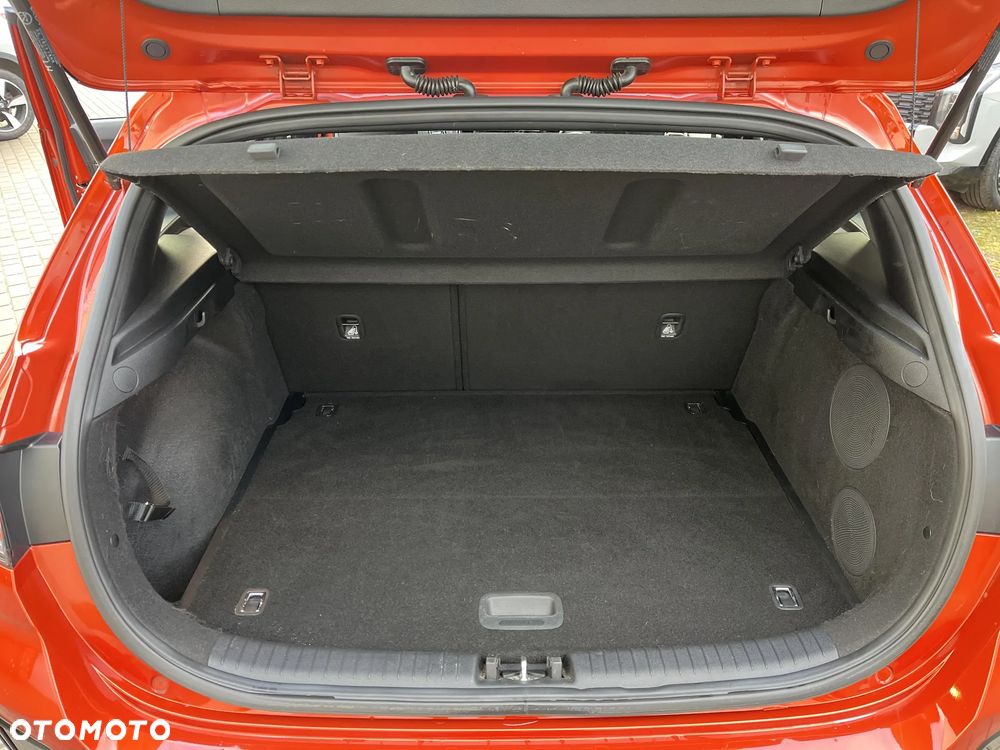 Kia Ceed 1.6 T-GDI DCT7 OPF GT - 17