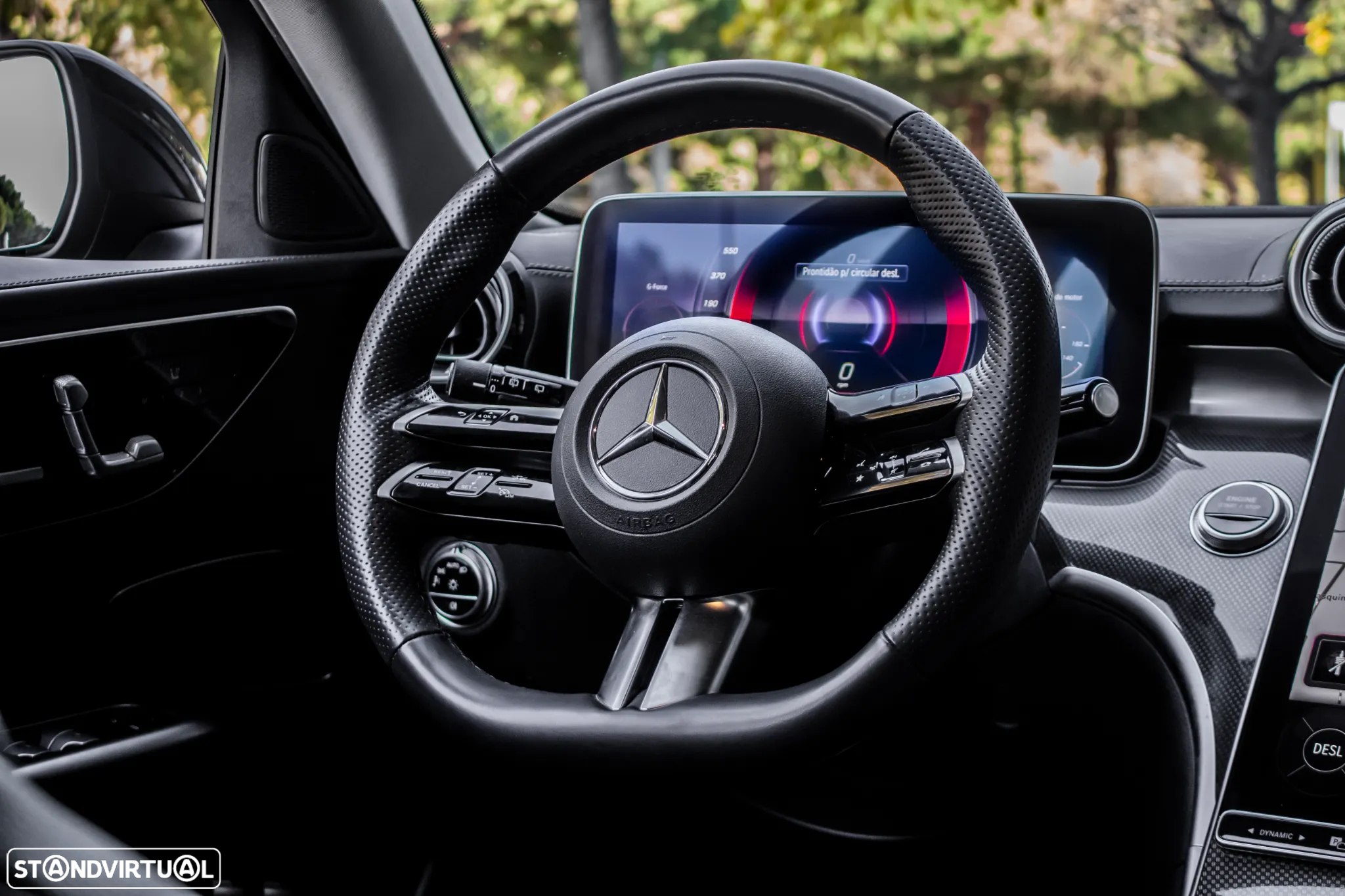 Mercedes-Benz C 300 e AMG Line - 38