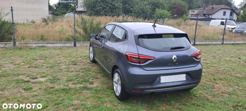 Renault Clio - 7