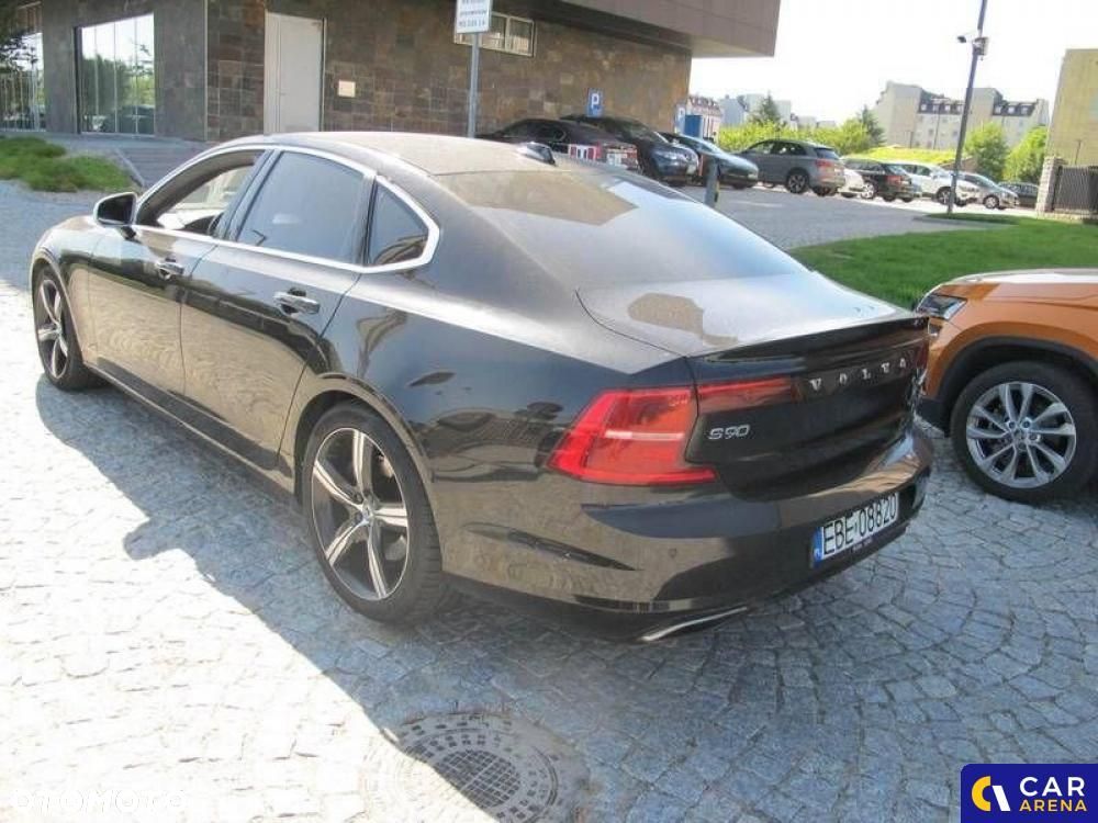 Volvo S90 - 5