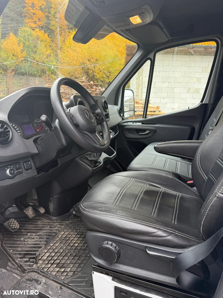 Mercedes-Benz SPRINTER 317 - 11