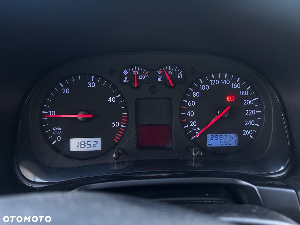 Volkswagen Bora Variant 1.9 TDI - 7