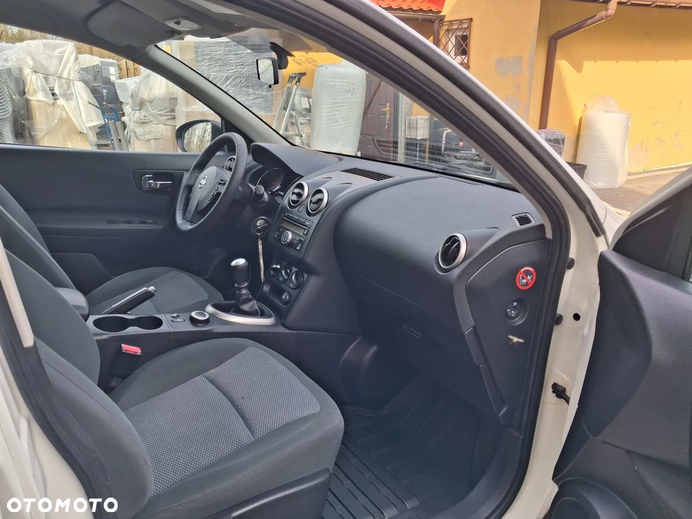 Nissan Qashqai - 17