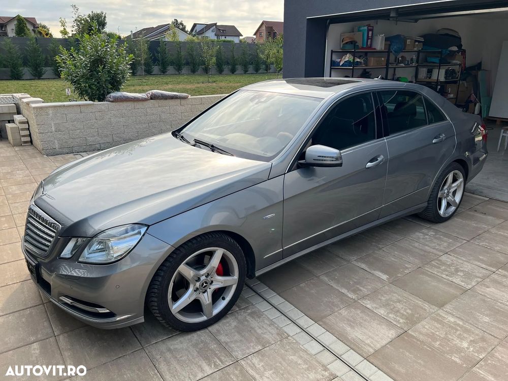 MERCEDES-BENZ Clasa E