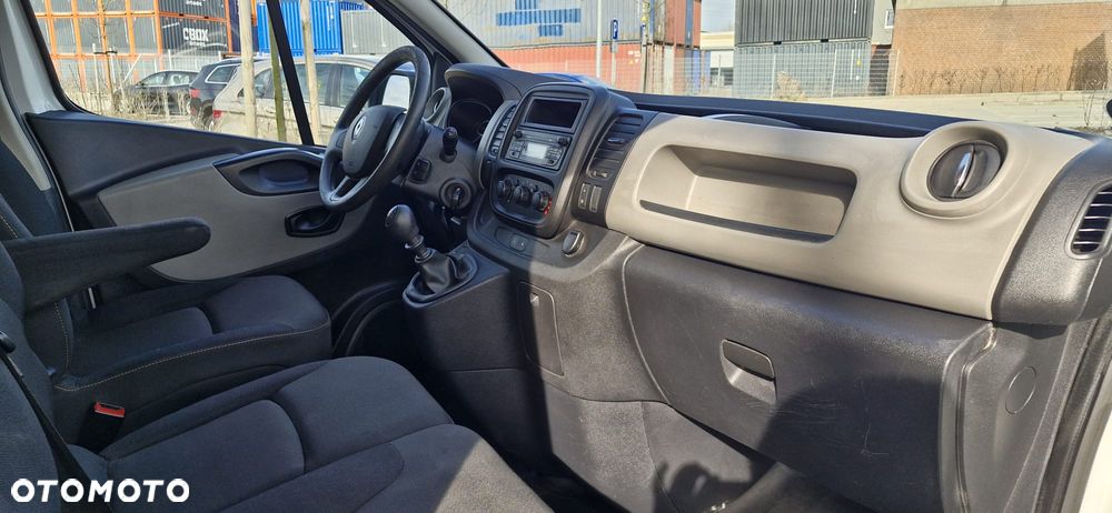Renault Trafic - 6