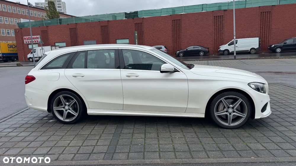 Mercedes-Benz Klasa C 250 (BlueTEC) d 4Matic T 7G-TRONIC AMG Line - 10