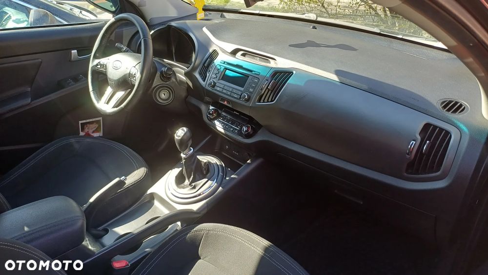 Kia Sportage 1.7 CRDI 2WD Attract - 17