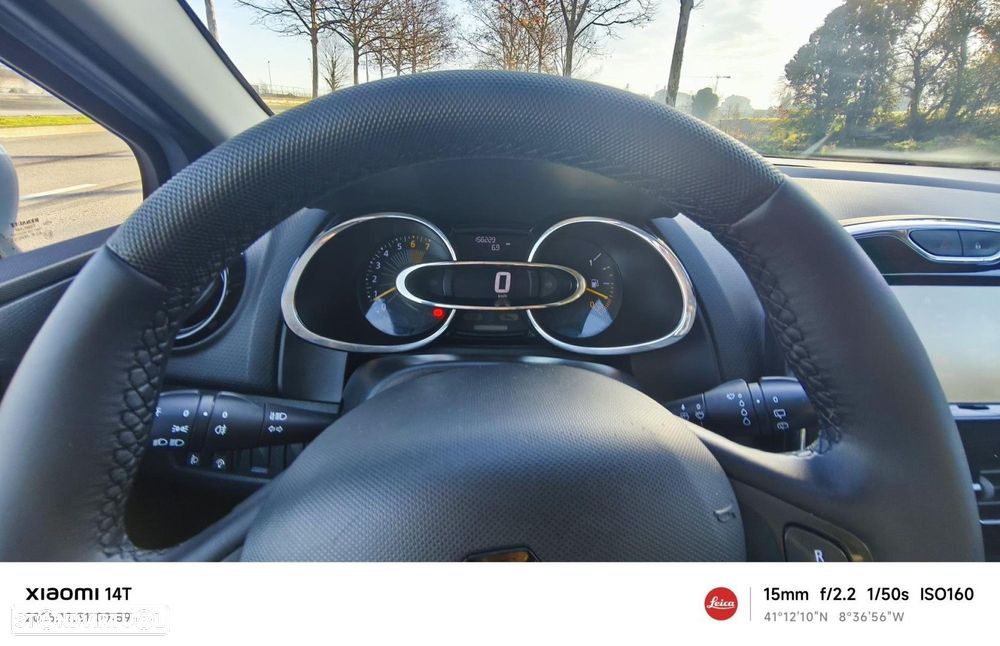 Renault Clio 1.2 16V 75 Collection - 29