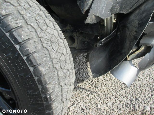 Mitsubishi l200 - 8