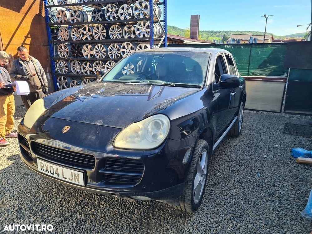 Dezmembrari dezmembrez  Porsche Cayenne 4.5 Benzina 2002-2006 - 1