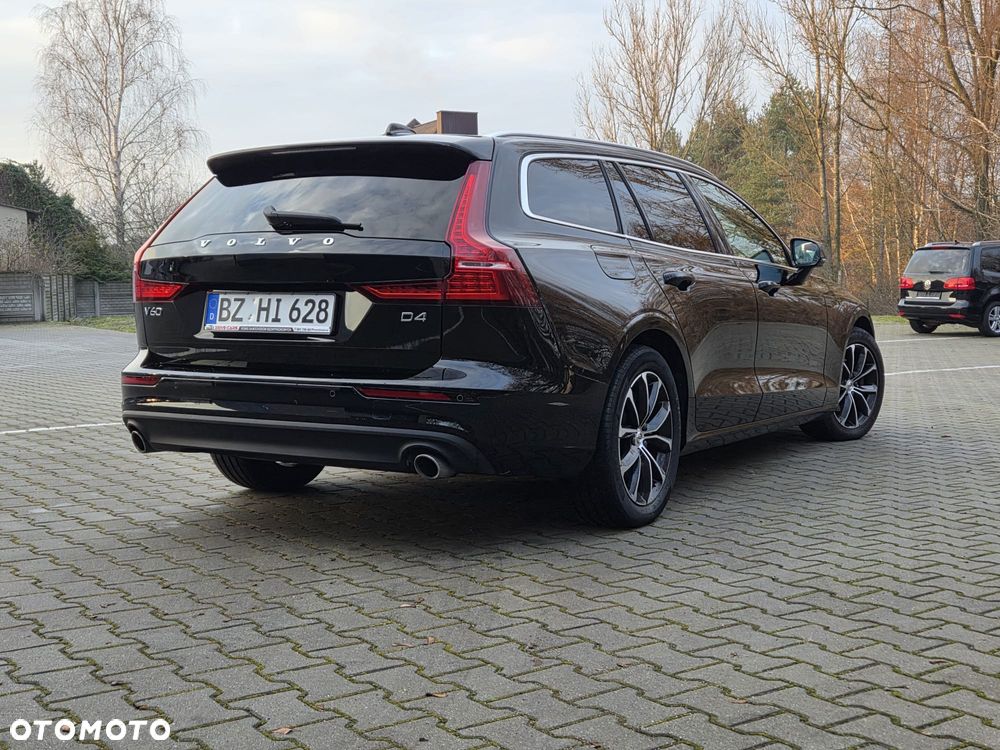 Volvo V60 D4 Geartronic Momentum Pro - 3