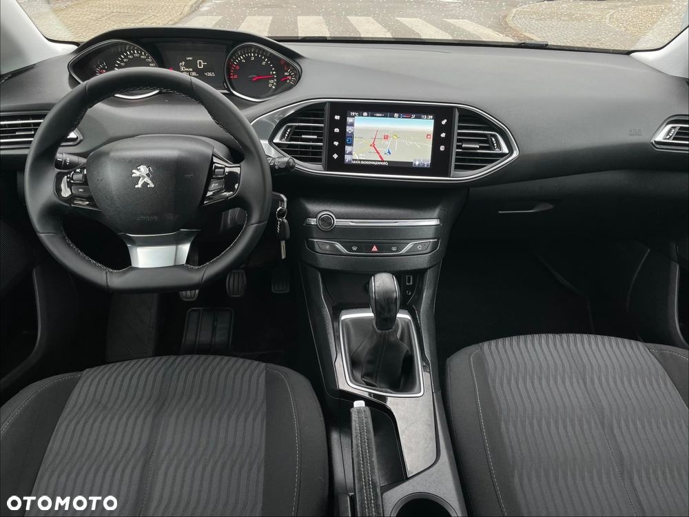 Peugeot 308 e-HDi 115 Stop & Start Allure - 12