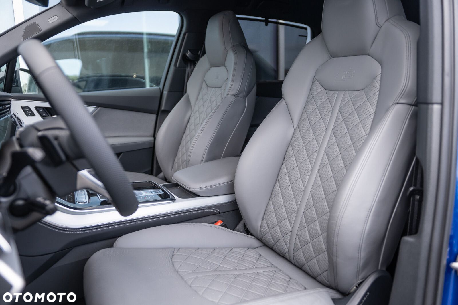 Audi Q7 - 10