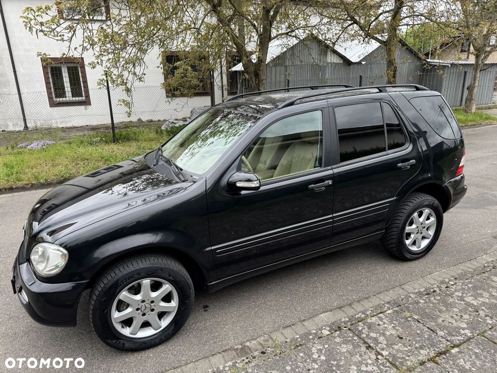 Mercedes-Benz ML - 8