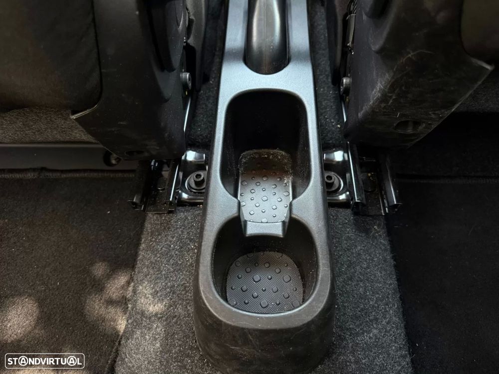 Fiat Panda 1.0 Hybrid Pandina - 16
