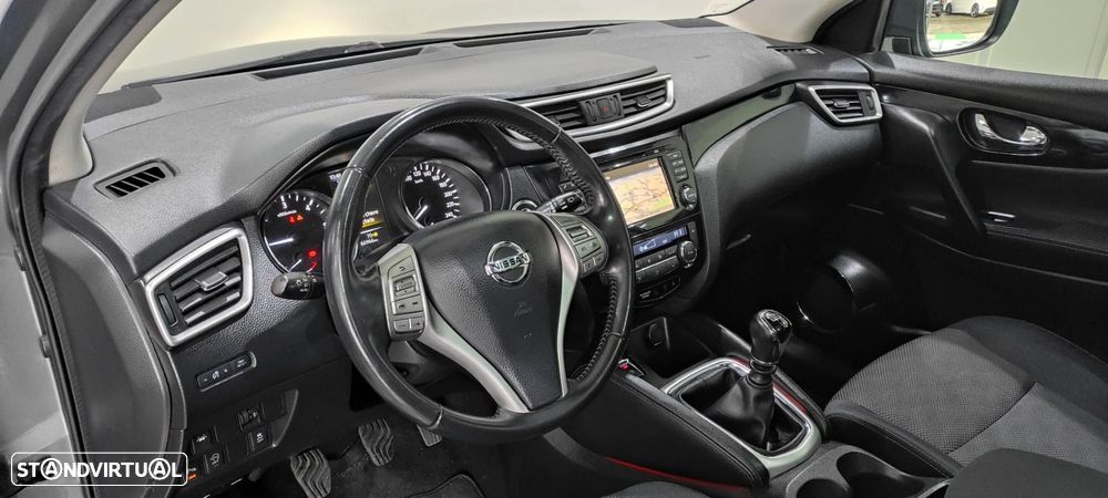 Nissan Qashqai 1.5 dCi Tekna - 17