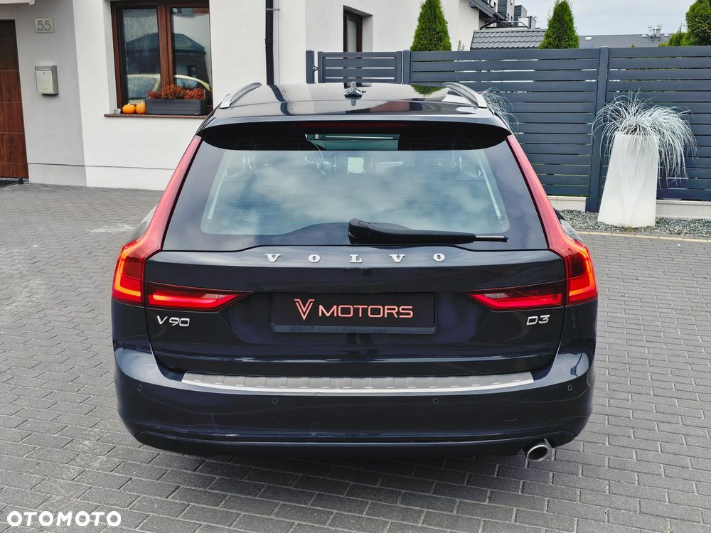 Volvo V90 D3 Momentum Pro - 18