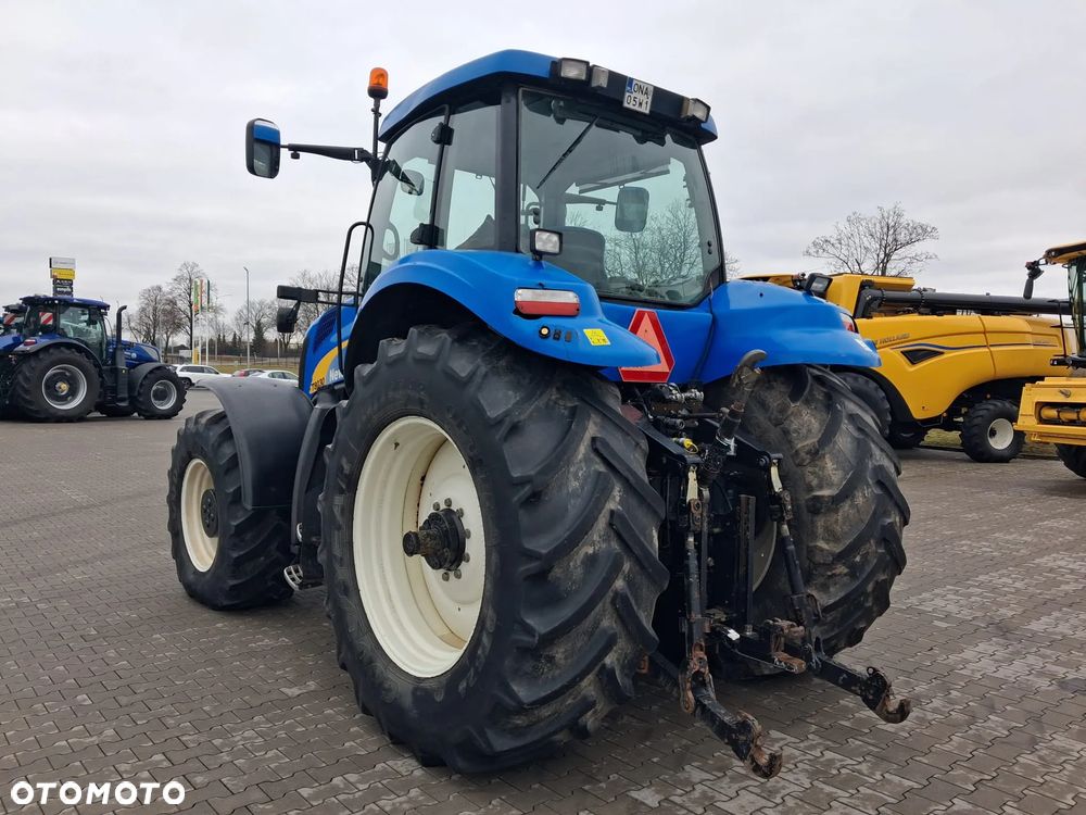 New Holland T8030 - 2