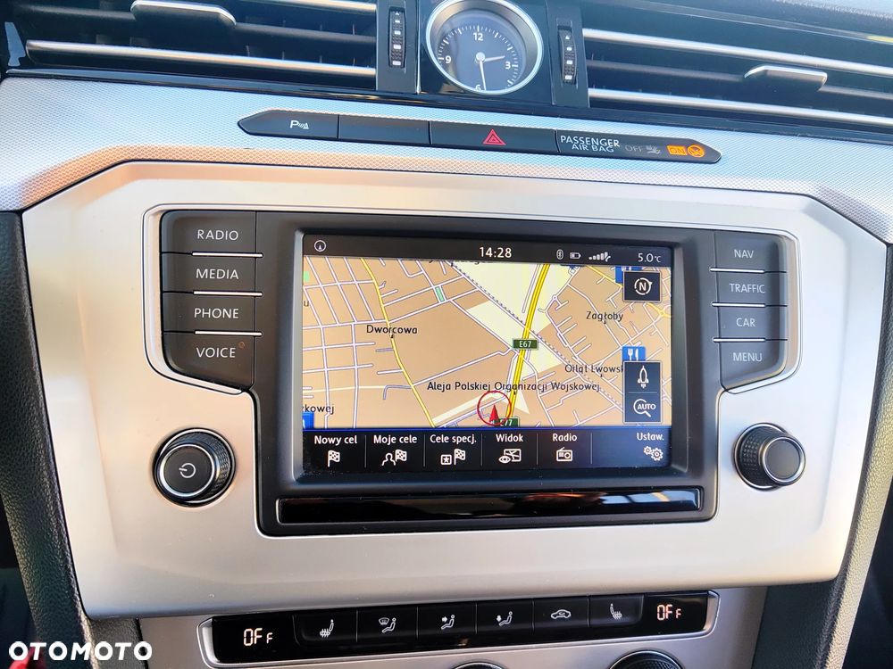 Volkswagen Passat Variant 2.0 TDI (BlueMotion Technology) Comfortline - 20