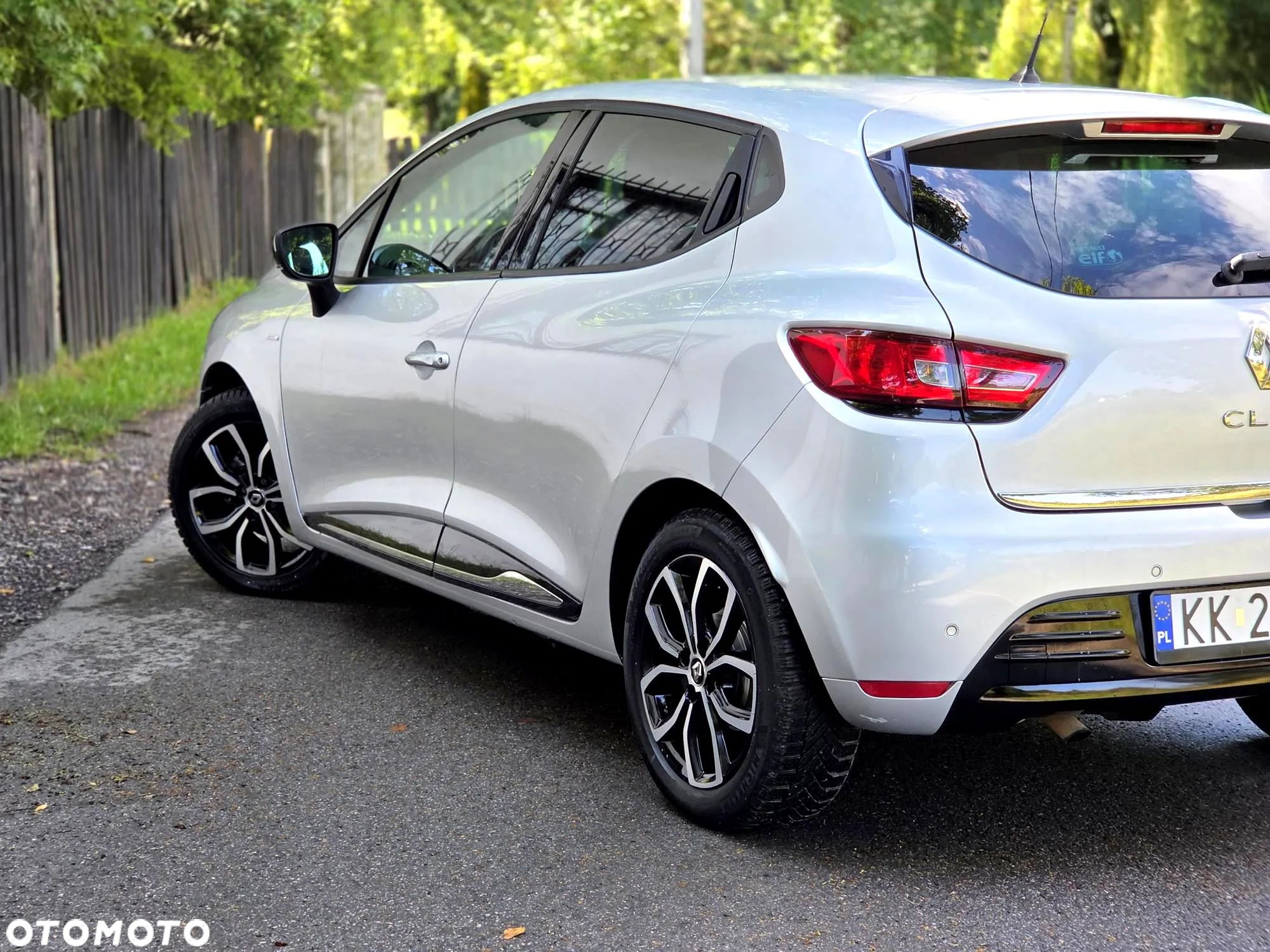 Renault Clio 0.9 Energy TCe Limited - 16