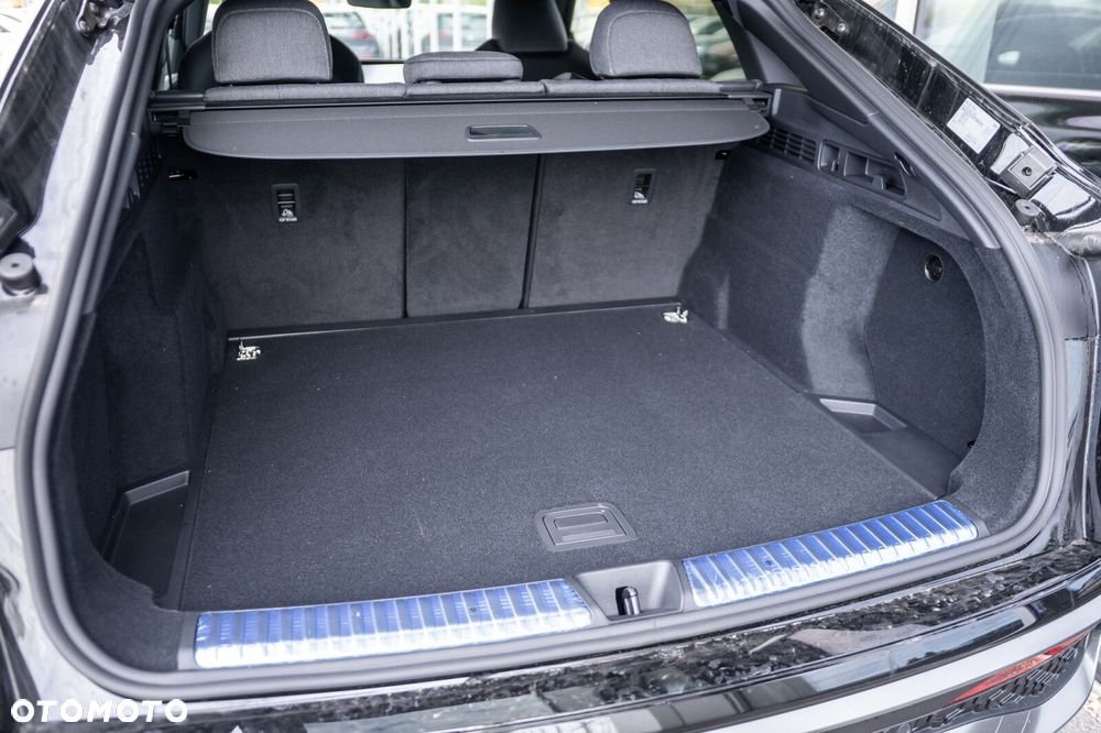 Audi Q5 Sportback - 9