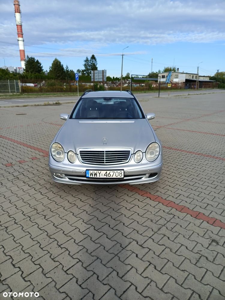 Mercedes-Benz Klasa E 270 CDI Avantgarde - 33