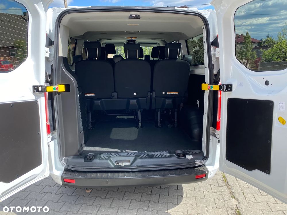 Ford Transit Custom Kombi-Van 320 L2H1 Trend - 19